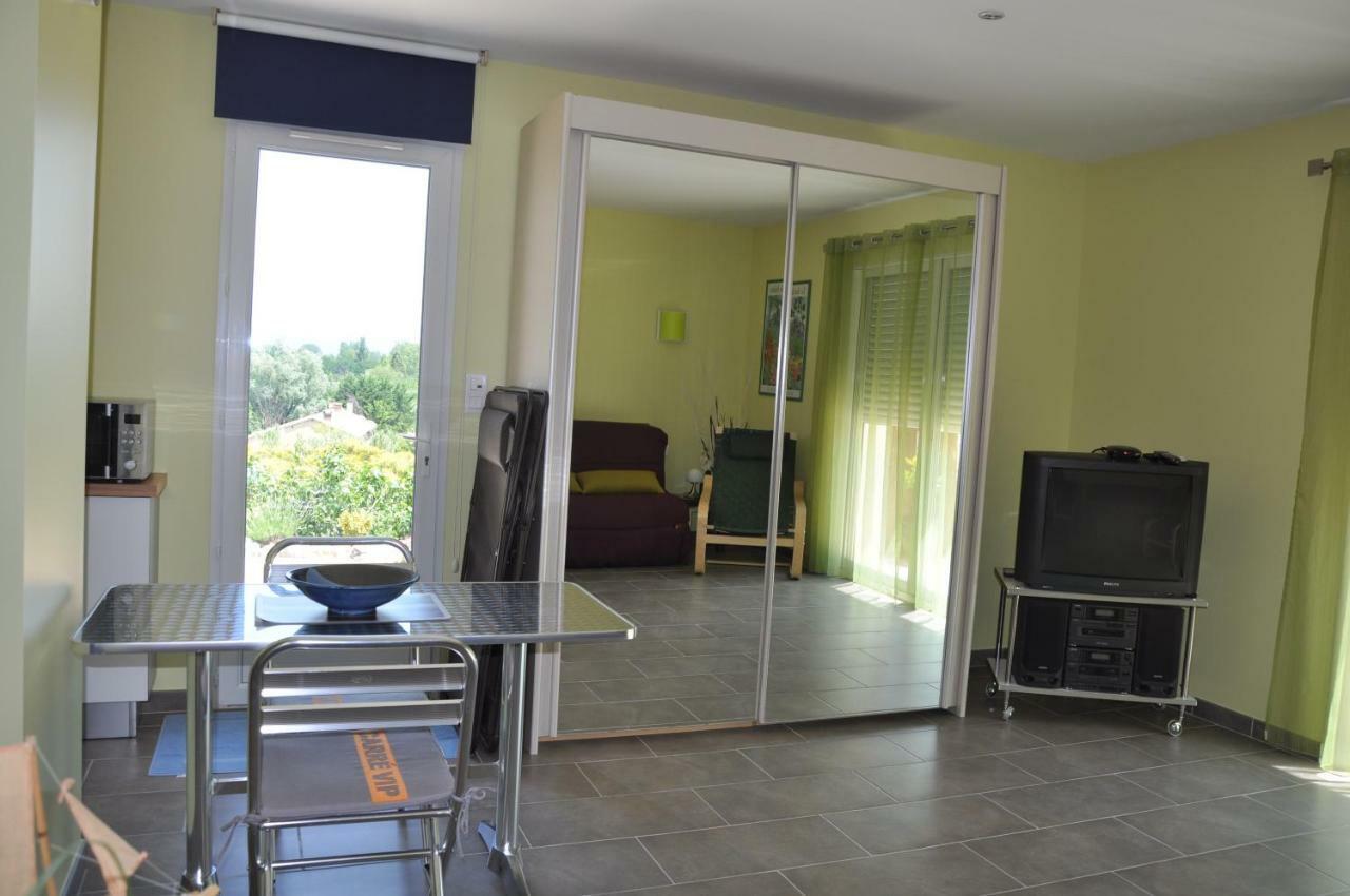 Apartmán Martichris Châteauneuf-de-Gadagne Exteriér fotografie
